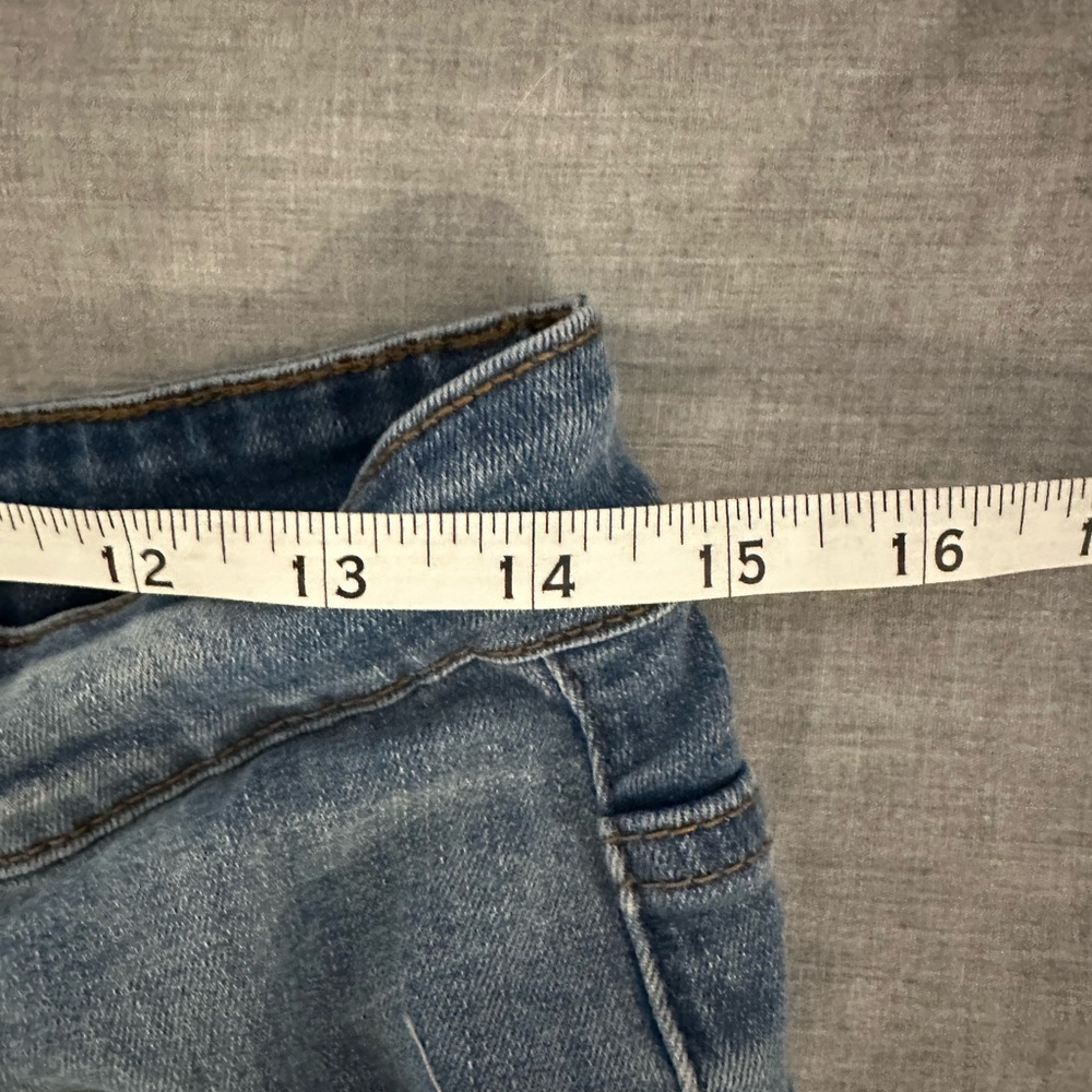 Distressed Billy Jean-  Skinny Blue Jeans with embroidery - Picture 7 of 9